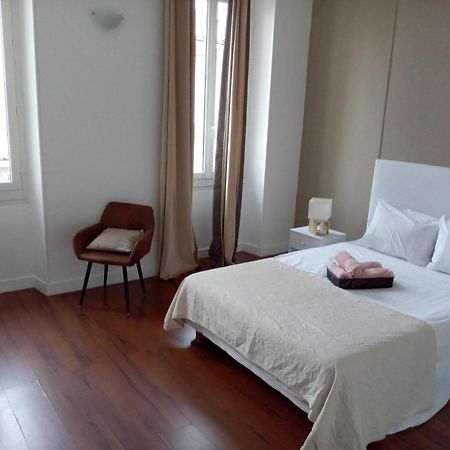 Quartier Le Plus Anime De Marseille "La Plaine Cours Julien "Chambre Avec Salle De Bain Wc Privee Integrees "Dans Appartement Exteriör bild